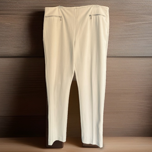 Melanie Lyne Straight Pants Size 16 Beige Crepe  Casual  Trousers Flat Front - Picture 1 of 9